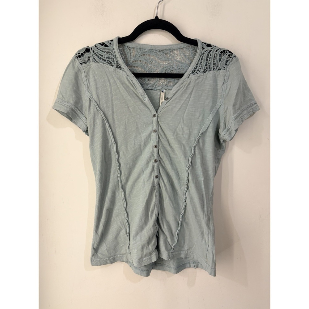 Kuhl Women's Small Sage Green Lace Short Sleeve Henley Top Boho Outdoor